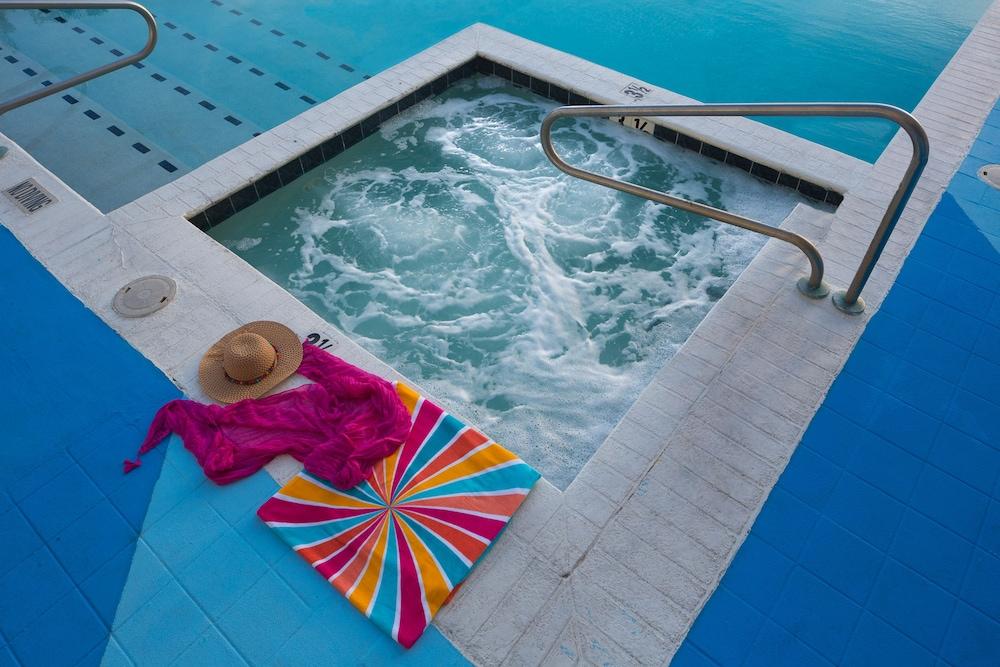 Coconut Malorie Resort Hotel, Ascend Hotel Collection Ocean City Esterno foto